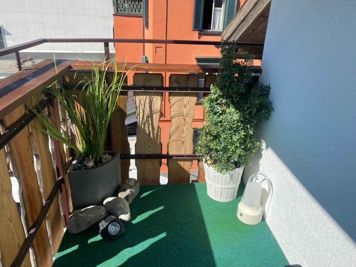 Dachwohnung In Der Mitte Von Laax-Dorf Bagian luar foto