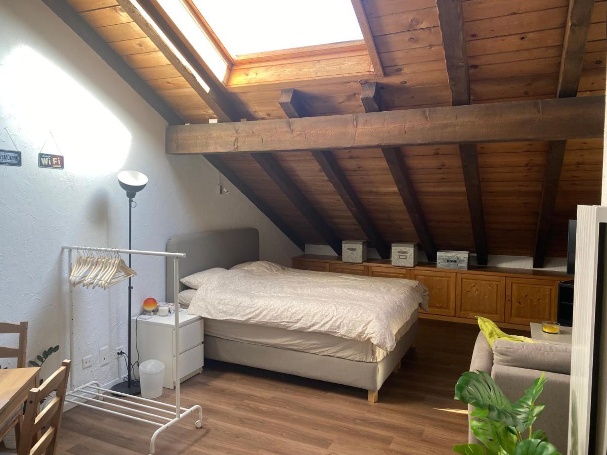 Dachwohnung In Der Mitte Von Laax-Dorf Bagian luar foto